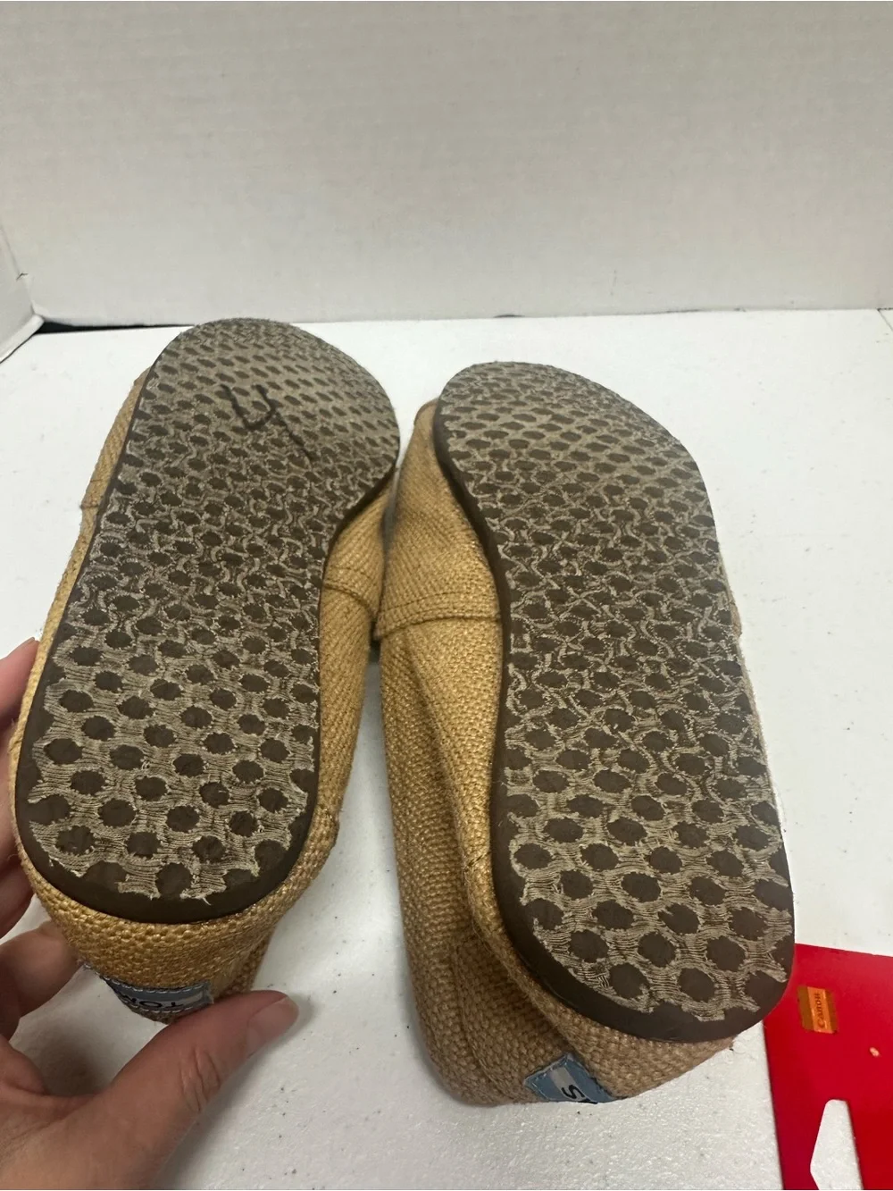TOMS Classic Burlap Canvas Slip On Flats Plaid Lined Women’s Size 12 Tan